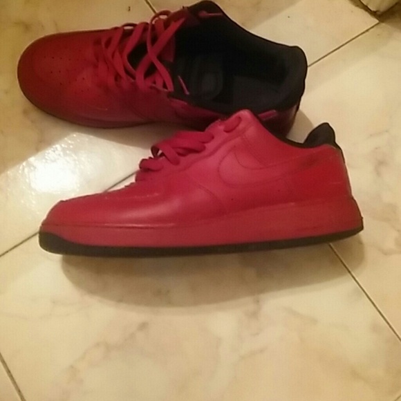 Air force 1s - Picture 2 of 3